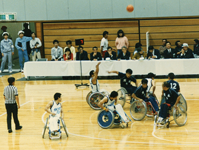 1980年 このころは全員が キャンパー付きリアキャスターなし