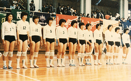 筑波大学1年、インカレに出場（左から二番目）