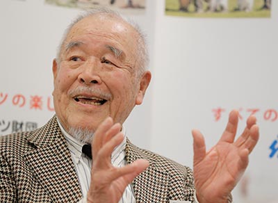 インタビュー風景(松下治英氏)