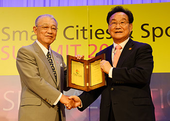 日本財団 笹川陽平会長が「ユルゲン・パルム賞」を受賞