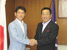岐阜県羽島市長を表敬訪問いたしました