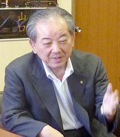 渡辺純忠市長