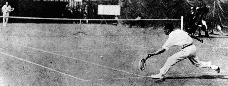 1920年アントワープ大会のテニス男子シングルで日本初のオリンピック・メダル（銀）を獲得した熊谷一弥