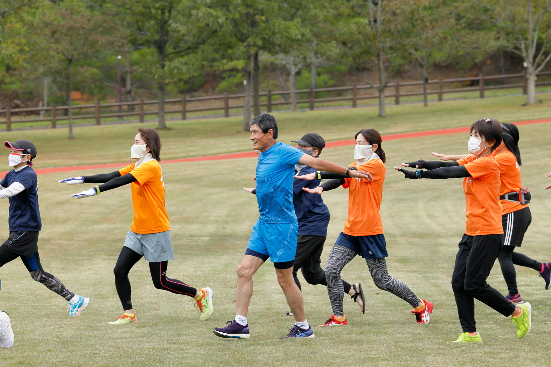 Participants interspersed running with anerobic workouts to try their hand at circuit training.