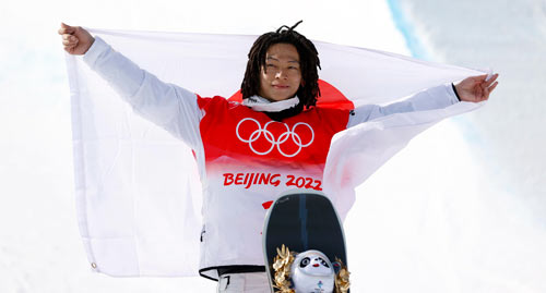 北京2022大会、スノーボード 男子 ハーフパイプで金メダルを獲得した平野歩夢（写真：藤田孝夫/フォート・キシモト）