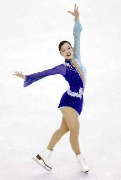 2006年トリノ大会、フィギュアスケート・女子シングルで金メダルを獲得した荒川静香
