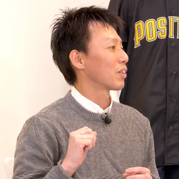 <strong>中桐氏</strong>