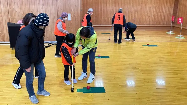 ニュースポーツ体験会（グラウンドゴルフ）