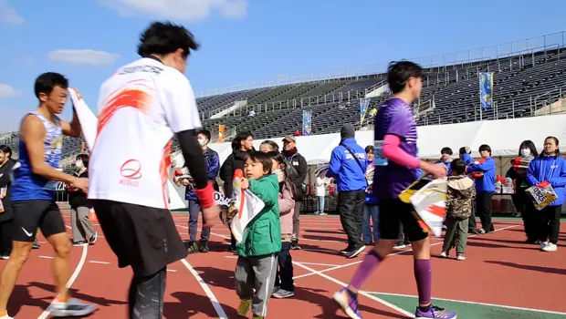 香川丸亀国際ハーフマラソン 親子ボランティア