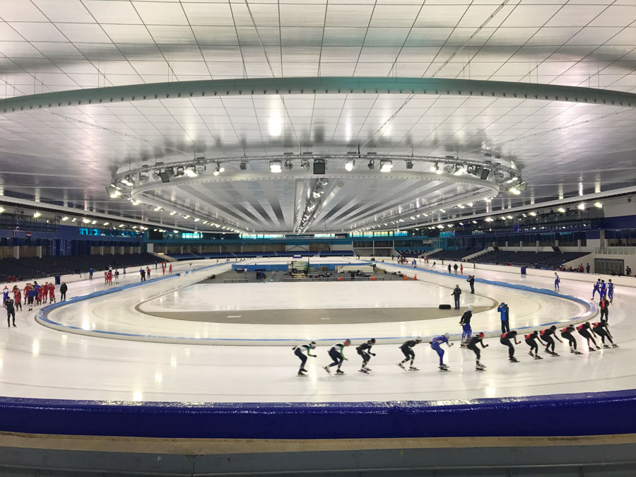 スピードスケート場「ティアルフ」。数々の国際大会の会場として使用されている。