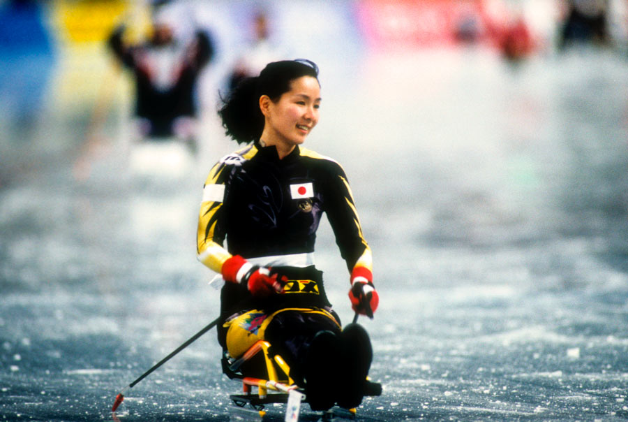 長野冬季パラリンピックのアイススレッジスピードレース女子500m（LW10）を1位でフィニッシュしたマセソン（当時は松江）美季