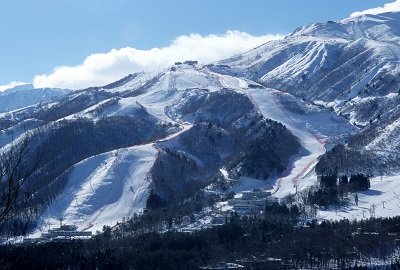 長野オリンピックでアルペンの会場となった“八方尾根”会場全景（1998年2月）