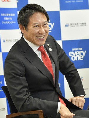 鈴木 大地 氏