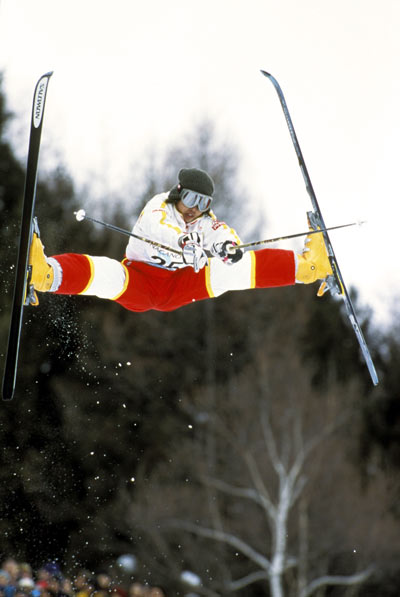 1998年長野冬季オリンピック、里谷多英の大技コザックが決まる