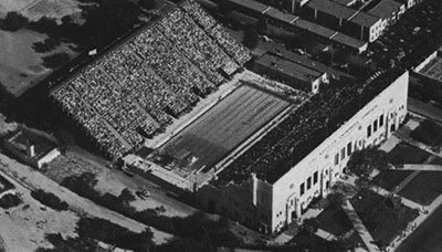 1932年ロサンゼルスオリンピックの水泳会場