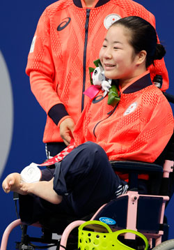 東京2020パラリンピック競泳50m・100m背泳で
銀メダルを獲得した山田美幸選手
