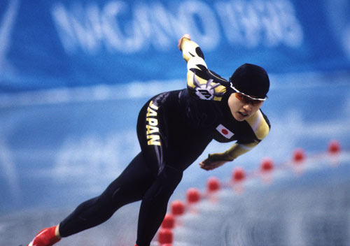 長野オリンピック女子500mで銅メダルを獲得した岡崎朋美（1998年）