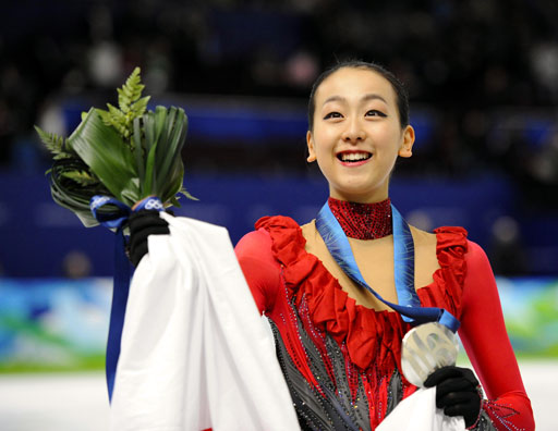 浅田真央画像 浅田真央、引退後初演技 「ＴＨＥ ＩＣＥ」 - 読んで見フォト ...