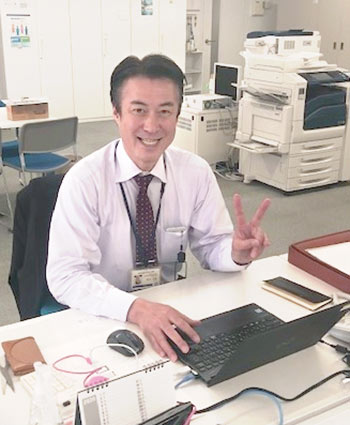 会社での業務風景(2023年)