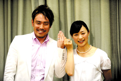 2009年 結婚記者会見